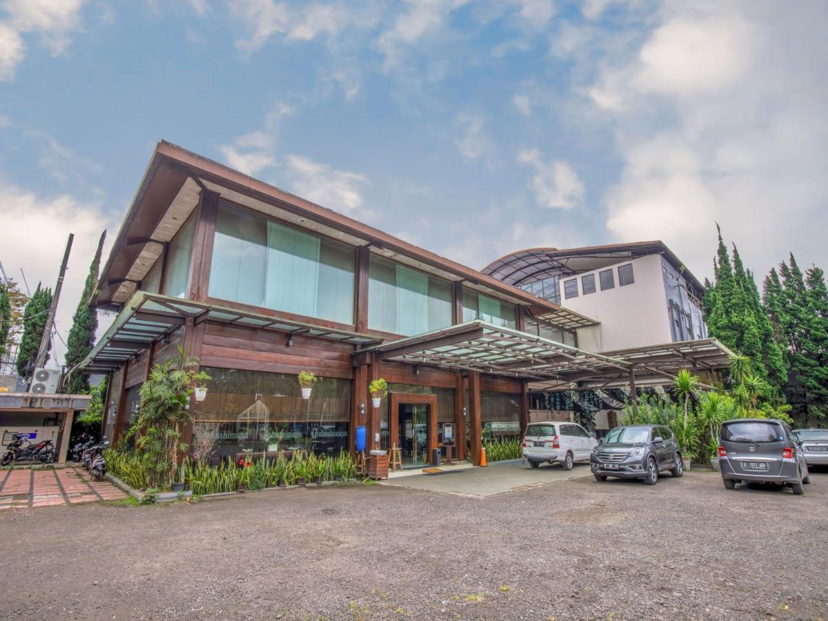 Takashimaya Hotel & Convention Lembang Esterno foto