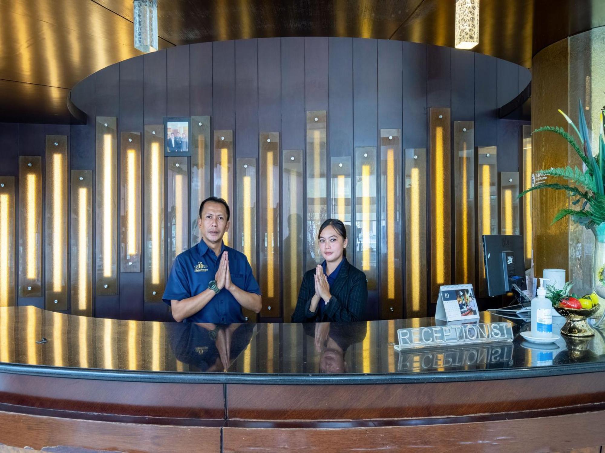 Takashimaya Hotel & Convention Lembang Esterno foto