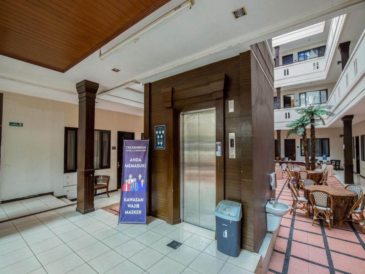 Takashimaya Hotel & Convention Lembang Esterno foto
